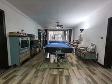 大悦城核心带200平露台南北通飞机户型3房!好户型