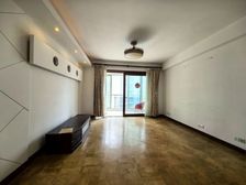 业主天天打电话,房子还没卖掉,送车位,价格合理就出,钥匙房,