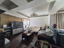 钥匙在手,随时看,附送车位,房子喜欢,价格 过来砍,急。急