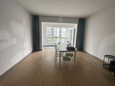 浦江名邸 新上东边套三房,南北户型,业主诚意出售看房方便