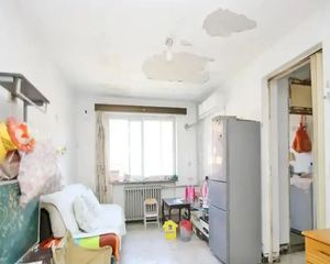新上房源,房山城关 · 管道局社区 · 2室 · 1厅+急售