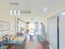 房山城关 原香漫谷三区 三居室 西南北户型 满五年 9层