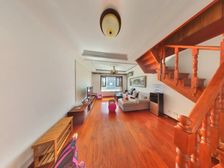 (必看好房)润景洋房 顶楼带阁楼 精装修 看房方便 花园洋房