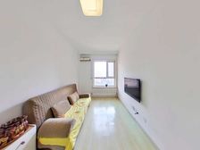 134万急售价可谈两室4楼胜鼎桃源,买房收取服费三千