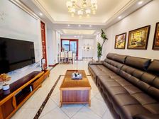 旭辉城三期 精装 南北通透 4室 106平 看房方便 有钥匙