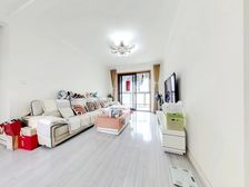 万业紫辰苑3室2厅 满五年,南北通户型,视野开阔,拎包入住