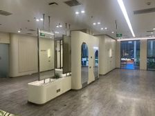 工体三里屯SOHO300平米10米展示位美业装修不限业态