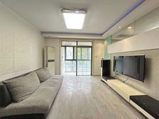 13号线金运路站,地铁 的小区,中间楼层,户型好,总价低