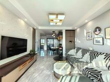 新装修两年,南北通户型采光视野通风好,诚意出售