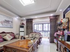 电梯洋房 南北通透 平层三房 全明格局 中间位置急卖