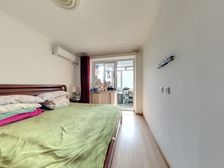 钟界沸0.5 青年湖南街 3室1厅 79.41平