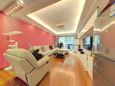 宝启花园 南北通透的 大三房 房东诚心出售 看房方便