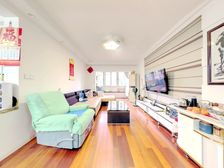 西部大楼 3室2厅-位置好- 房型特正气房东诚心出售