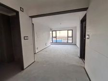 可贷款!改善住宅大三室 落地窗大阳台可改四室 蓝光附近