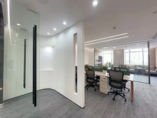 外滩江景房,稀有小面积,实景实图实价,地铁3,南京路旁边