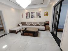 七中西邻文化局家属院 精装三居一楼老证带小房52.5万