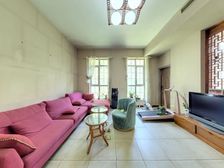 大宁山庄一区 7室2厅 南 北