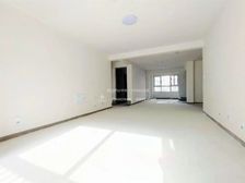 新房未住(两梯两户)改善楼盘送地下室18平紧邻地体4号线