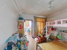 电梯7楼 总价低 紧邻12线地铁 配套成熟 视野好采光刺眼