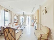 沿河景观,产证242.19,下叠别墅,边套带大花园300平