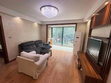 双卫生间 交通便捷 南北通透 小区绿化高 精装修 带电梯