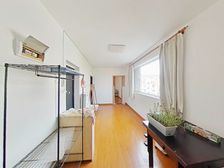 边套全明一房,对标海桐小壆,一梯两户设计,小区中间位置