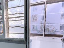 二楼好楼层大一室 就是便宜 业主诚心卖 商圈围绕