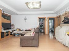 双南双阳台 全明户型 厅超大 可以做复试 一梯二户 露台搭好