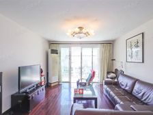 小区中心位置,高区景观楼层,全天阳光,诚意出售看房方便