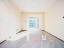 近医院 精装可拎包入住 带电梯 小三房 双卫 商业配套齐全