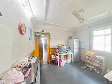 新上中间楼层,单价创新低,看房随时,边套户型