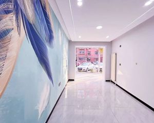 花园里小区 3室2厅 南 北