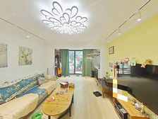 小区花园位置 3年精装修,地暖中+央空调,大院子