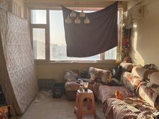 汇成家园 电梯房 两室 出门菜市场地铁2号线 能直接住