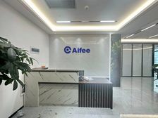 九洲国际,215平3个格间,24H空调,双面采光,财富,龙光