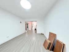 一楼带院 大悦城商圈 电梯洋房 通透两室 采光好急售