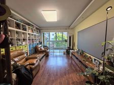 万科物业二手房 好世凤凰城 步行道物业旁边 3楼两房