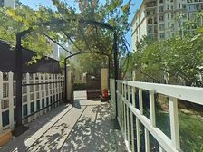 急售!天玺香颂 老证带60平小院 南北通透 医疗配套设施成熟