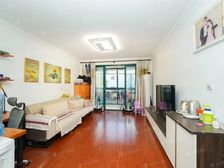 颛桥地铁口!06年房龄!价格实惠!小区绿化好!周边配套好!