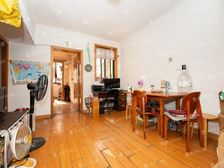 新上地铁口南北户型 附加产权车位 小区中心位置定金交房