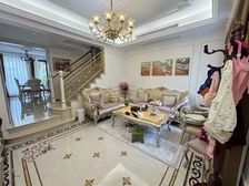 本司独有房源 业主和我买进这套房子 次新房 前后花园南北通透