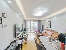 河景树景房!!精装3年,顶好的户型和楼层!!诚意满满