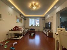 新上实勘 申莘二村 三房朝南 中间楼层 小区中心位置 采光好