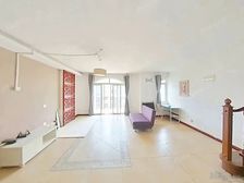 华高苑南区顶层复式,高端大气上档次,房东诚意出售。