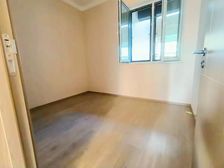 商务区 万科 次新房精装修 南北通透三室 送车位