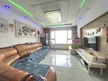 六合一方 刚需两居 近地铁 南北通透 正规商品房 有电梯