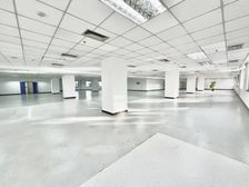 实推!电信实业大厦丨面积2620平米丨户型方正丨随时起租