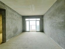 杨家坪 医疗配套成熟 中间楼层 南北通透 交通便利 近地铁