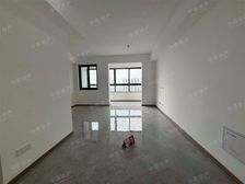 上同嘉 上同嘉 一年 精装 拎包入住 看房随时