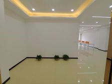 可配家具 朝北 方正户型,采光好 拎包入住。下载app举报房